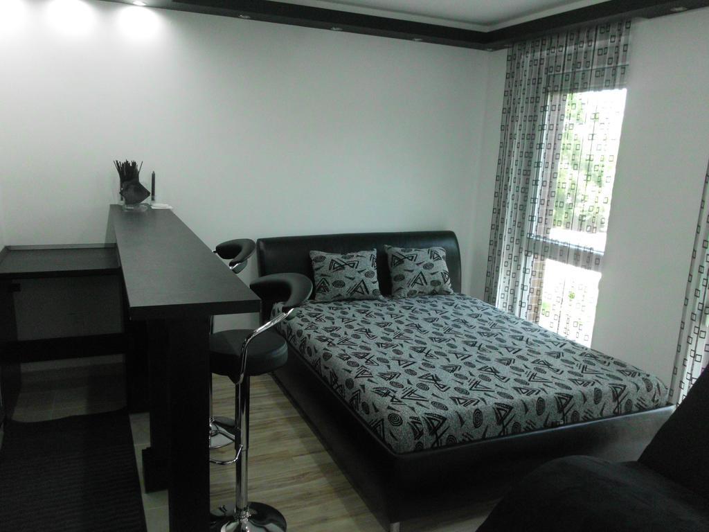 Feszek Apartman Debrecen Quarto foto